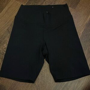 Old Navy athletic dark grey bike shorts. Extra high rise.